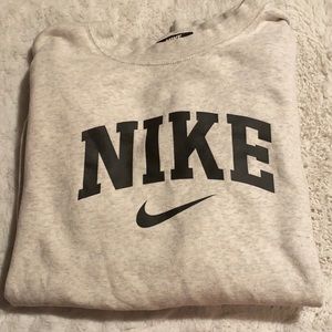 nike crewneck